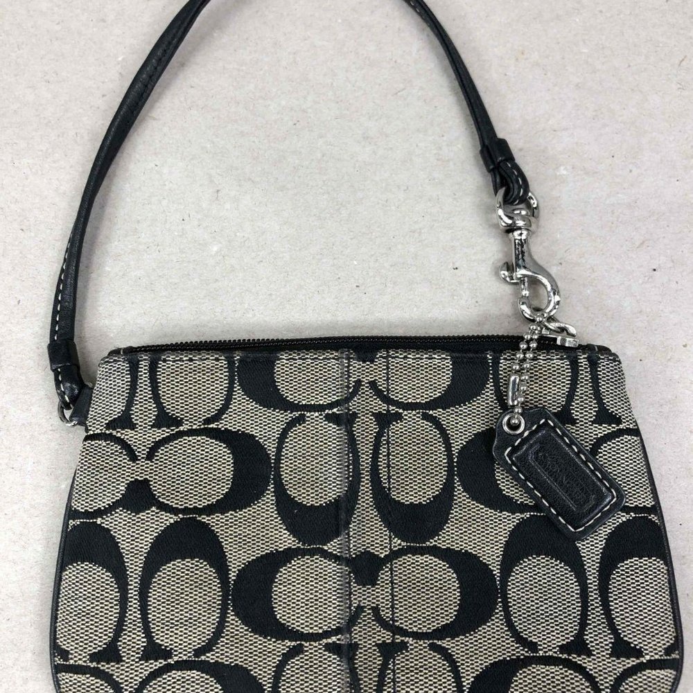 COACH WRISTLET Purse - Small
